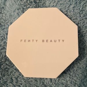 Fenty Beauty Highlighter